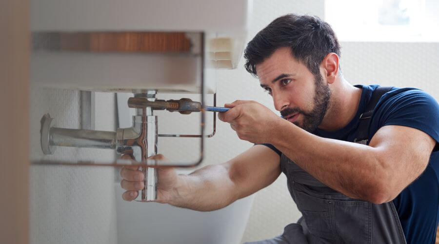 Faucet aerator cleaning/replacement in Shelby, MT